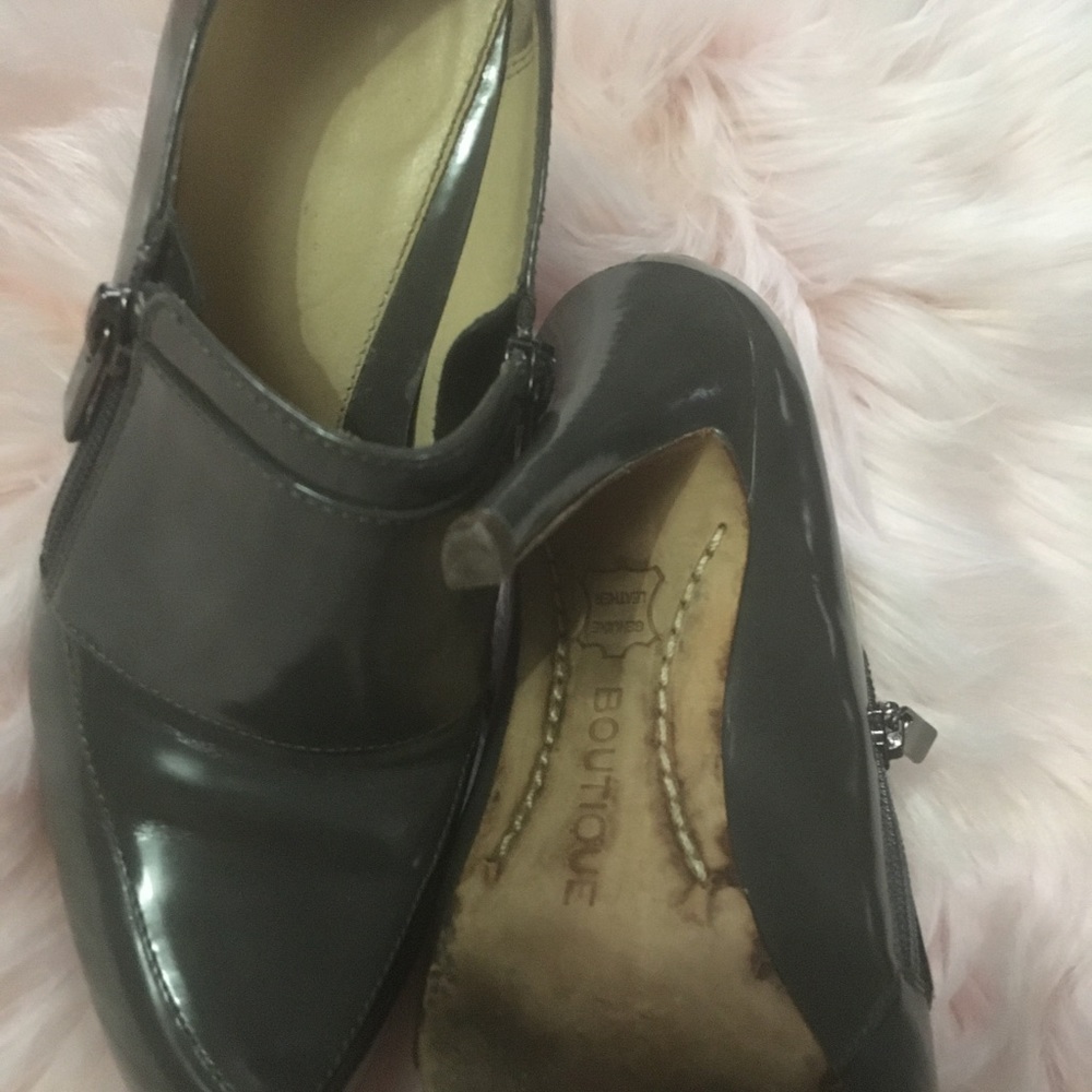 Boutique Tisha Grey Booties Nordstrom Zipper Heel Career Classic Indie Glam - Picture 8 of 9